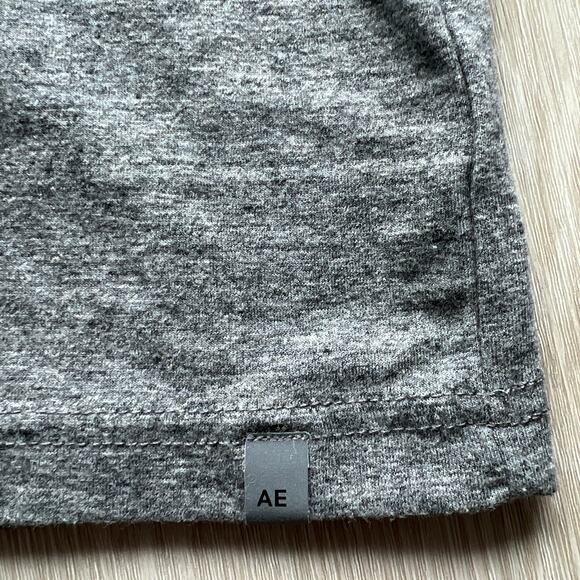 AE American Eagle Outfitters Apres Active Tee Mens XS Grey - Picture 4 of 10